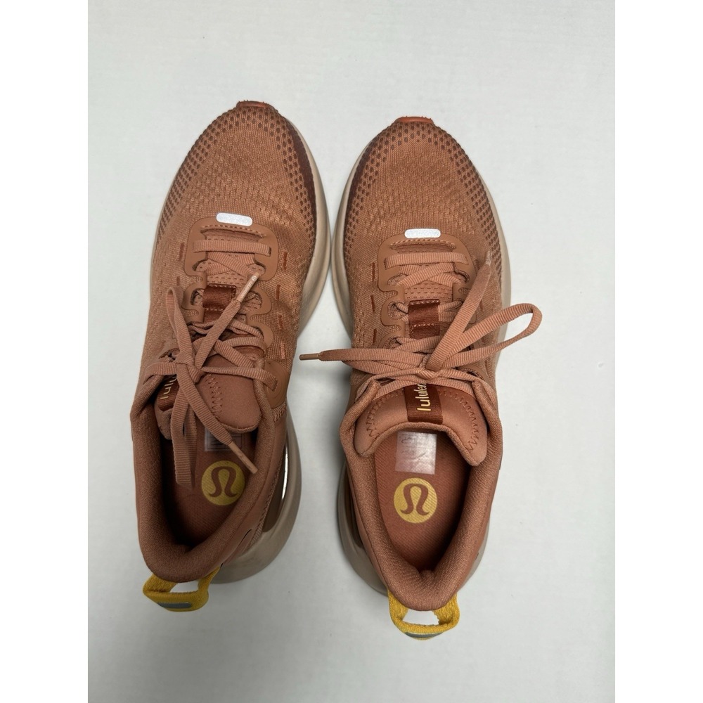 Lululemon BeyondFeel Run Womens Running Shoes Orange Size 7.5 Cushioned Comfort - Picture 2 of 6